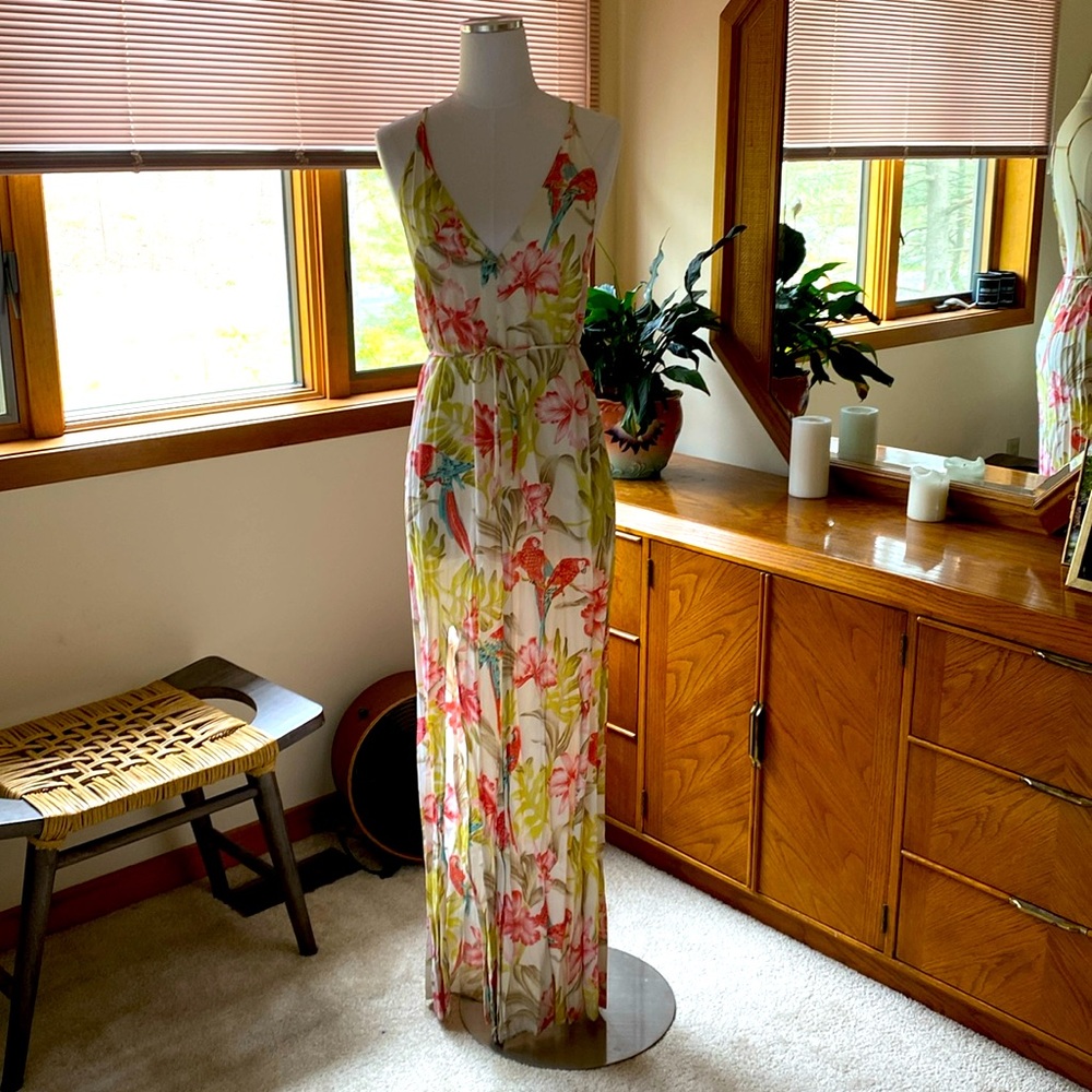 Reformation printed rayon maxi dress tropical bird print lowback, high sideslit